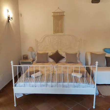 Orman Evi Furaha Etna Trecastagni